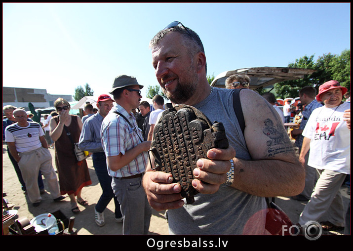 Ikskiles kramu tirgus 2013 kautkas