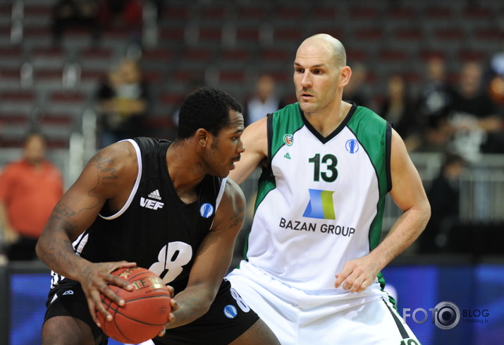 VEF-Maccabi Haifa 73:94