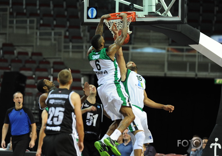 VEF-Maccabi Haifa 73:94