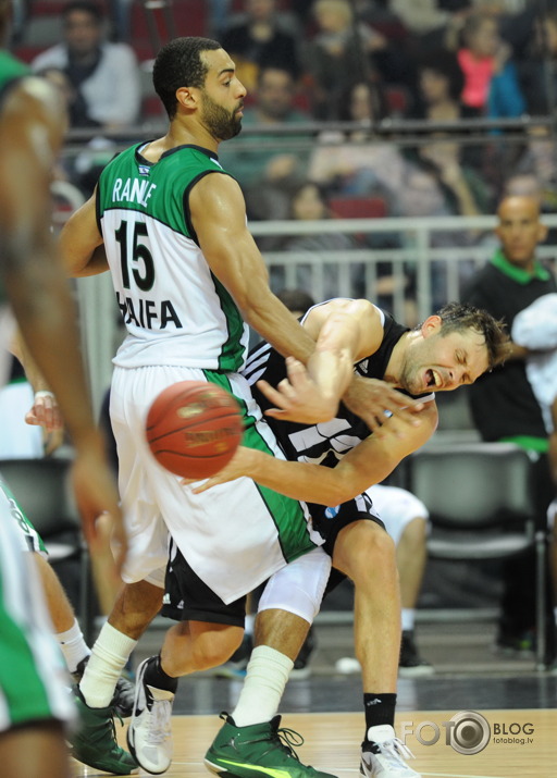 VEF-Maccabi Haifa 73:94