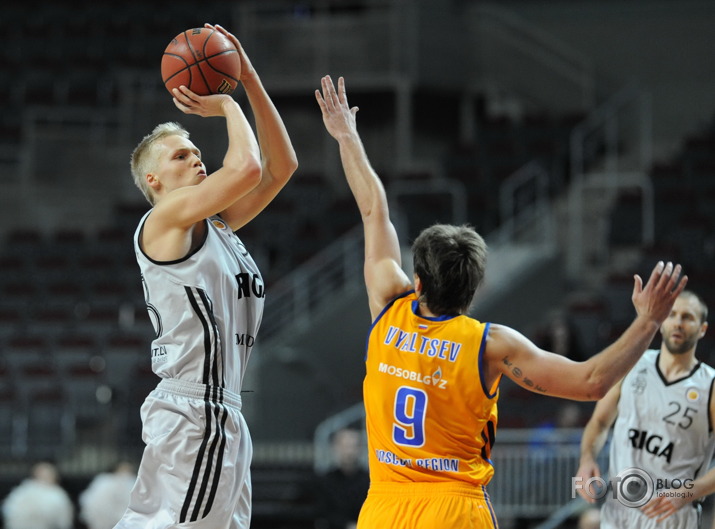 VEF-Khimki   71:90