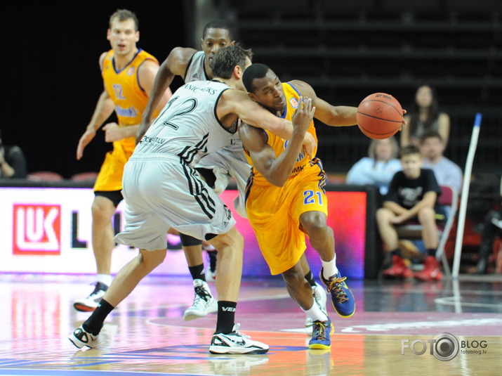 VEF-Khimki   71:90