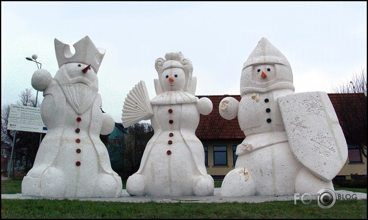 Dobele Ziemassvētku gaidās .