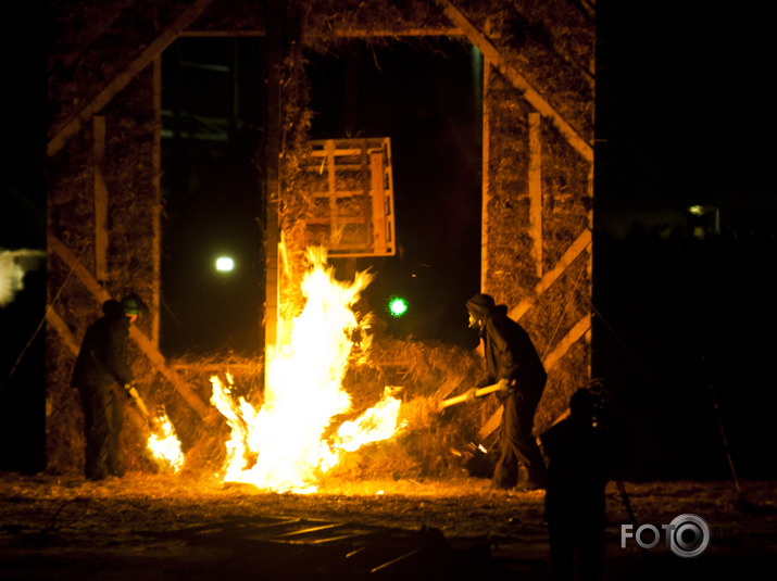 Ugunsskulptūras unteijāters Rīga 2014