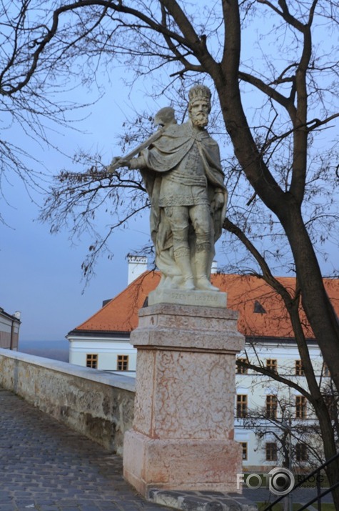 Estergomas bazilika un tās apkārtne