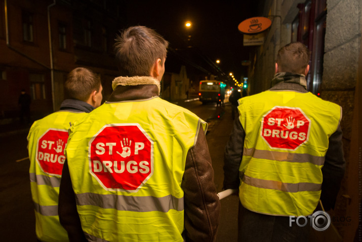 "STOP DRUGS" reids pret t.s. legālām narkotikām (spaisu) Rīgā.