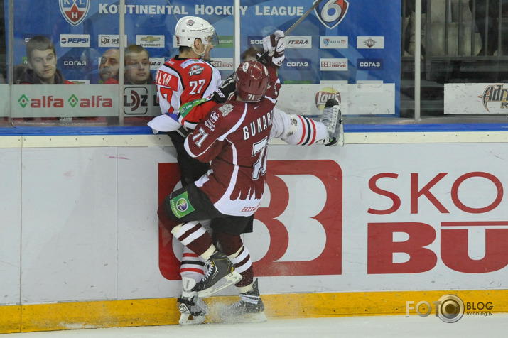 Dinamo pret Donbasu sērijā jau 3:3