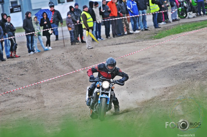 Moto divcīņa un retro moto 2014