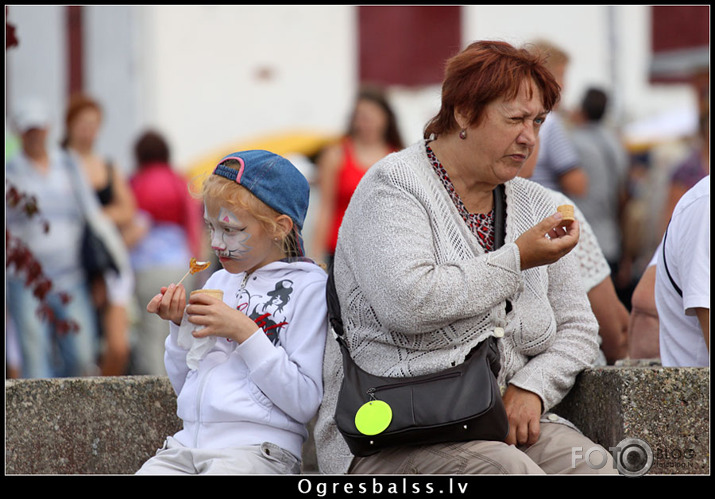 Viņu vasaras feisi