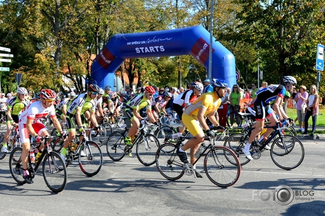 24. Latvijas riteņbraucēju vienības brauciens: Šosejnieku starts