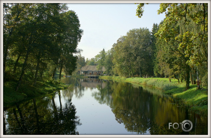 Bīriņi pils parks