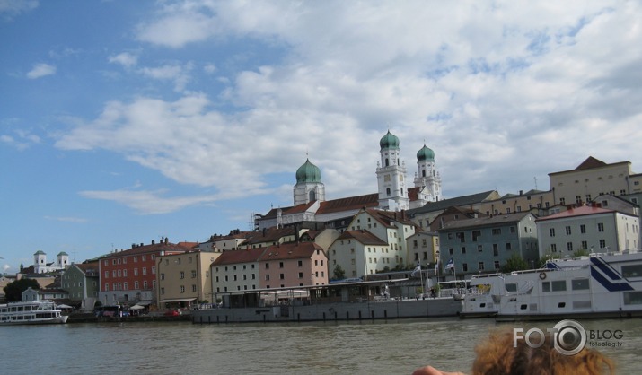 Pa Donavu-Pasava