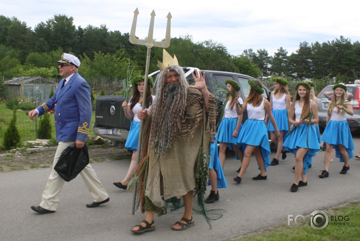 Neptūns iznāk Kolkas ragā...