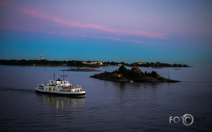 Rozā saulriets (Helsinki)