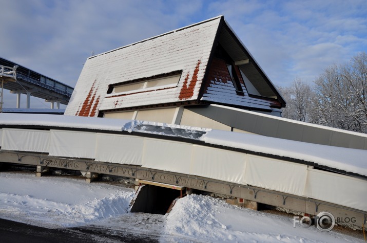 Ziemīgas noskaņas pie bobsleja trases