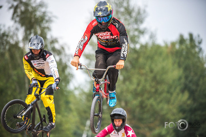 Ciemos pie BMX