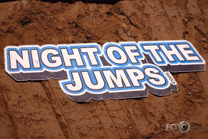 Night og the Jumps