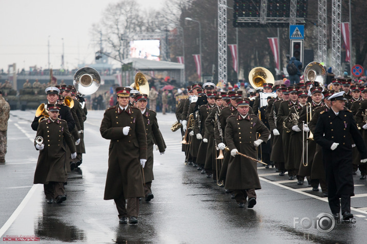 Nacionālo bruņoto spēku militārā parāde Rīgā
