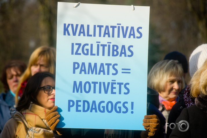 Kaža, ej mājā!