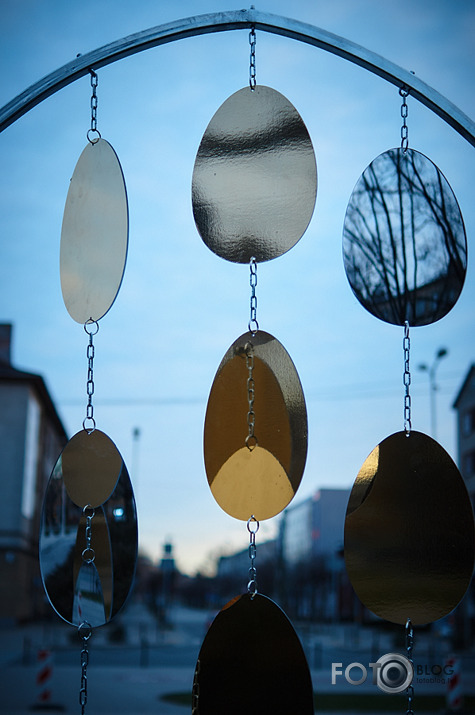 Pavasaris, pilsēta, vakars