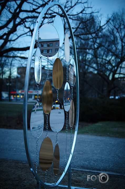 Pavasaris, pilsēta, vakars