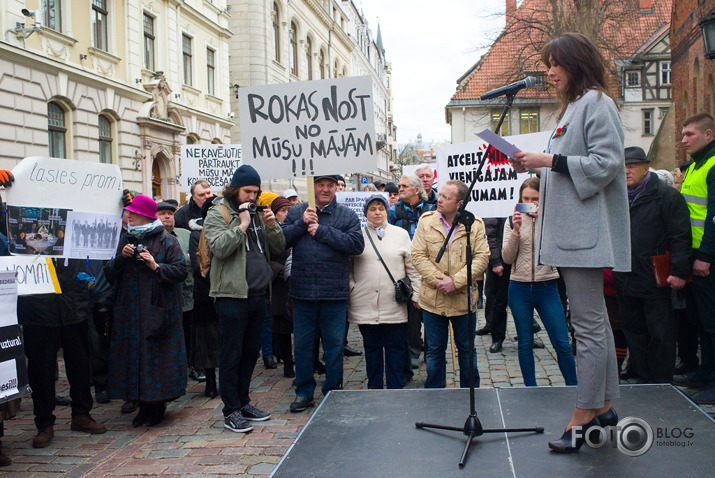 pret NĪN vienīgajai mājvietai