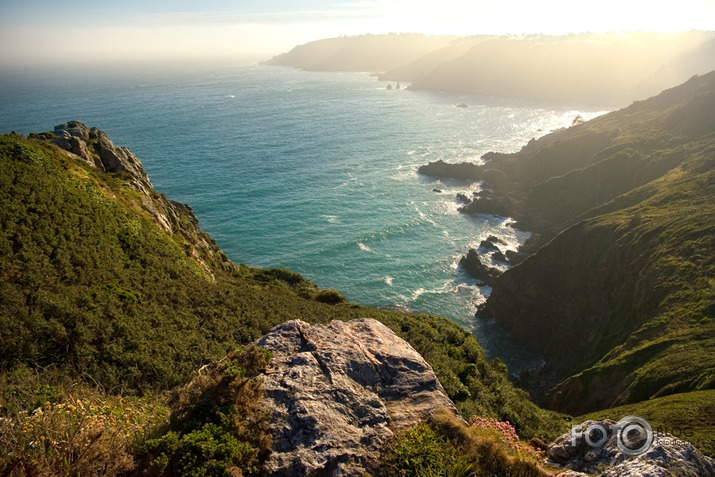 Moulin Huet Bay