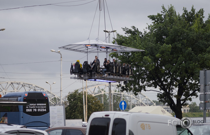 Dinner in the Sky, 50m augstumā