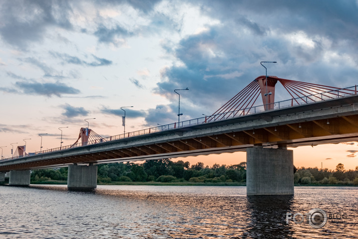 Pa Daugavu līdz hesam