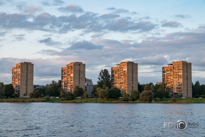 Pa Daugavu līdz hesam