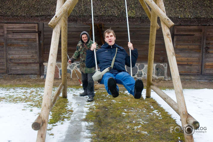 3 mīlestibas stundas "open air" sūnu ciemā