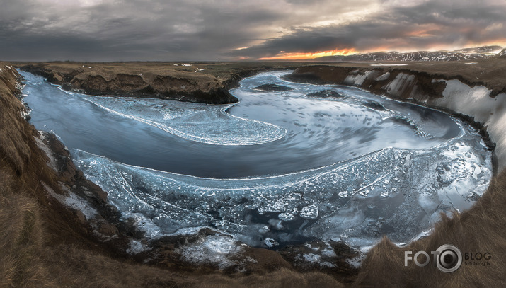 Eldvatn, Islande.