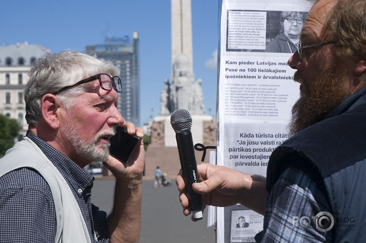 "Nāves ēnā jeb Latvijas veiksmes stāsts"