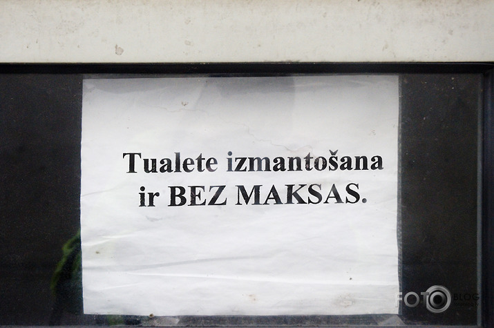 policija priekšā pakaļā