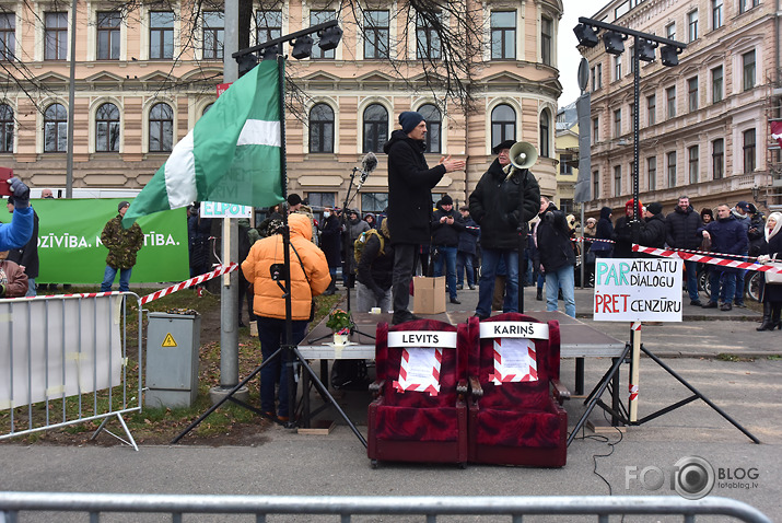 par vakcīnu blakus efektiem ne-1 neatbildēs