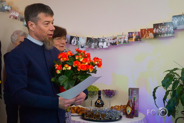 Krustmāmiņas Valentīnas četrkantaina jobeleja