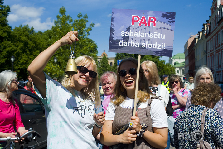 pedagogi draud ar streiku