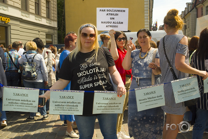 pedagogi draud ar streiku