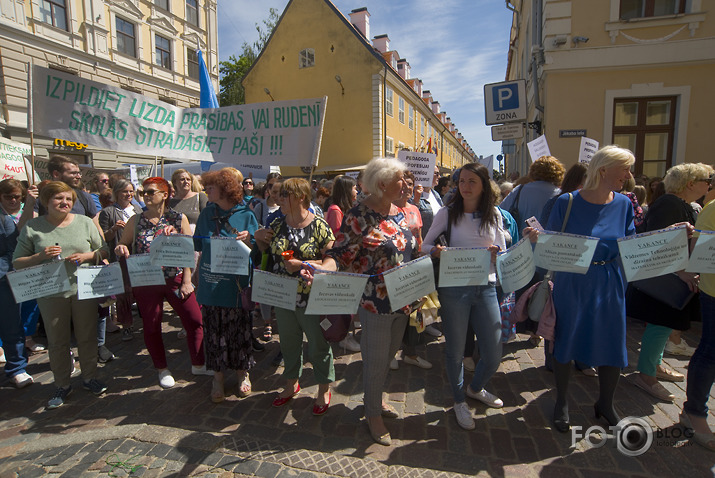 pedagogi draud ar streiku