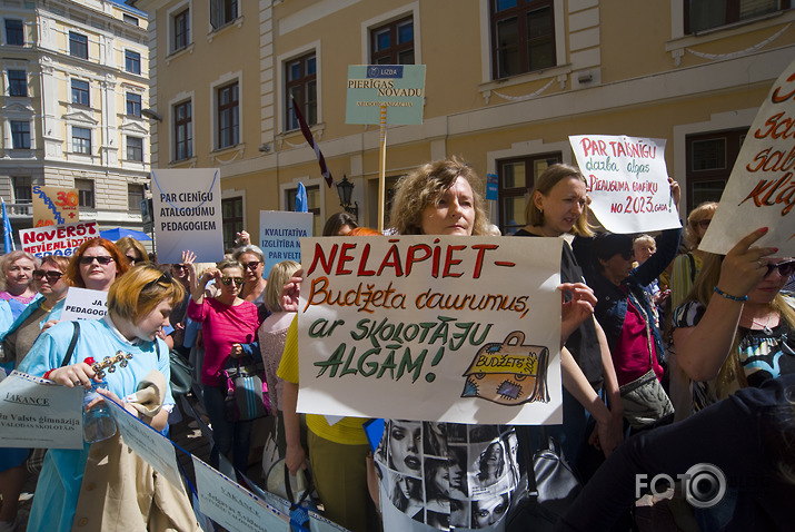 pedagogi draud ar streiku