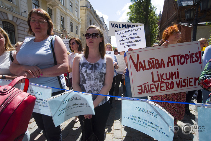 pedagogi draud ar streiku