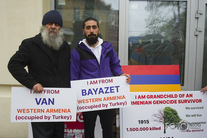 armēņu gājiens genocīdu pieminot