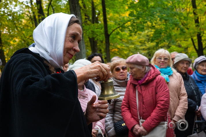 Kaspara Dimitera diska atpogāšana ar nejauši ieklīdušu ceka bildi