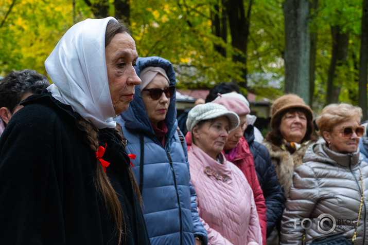 Kaspara Dimitera diska atpogāšana ar nejauši ieklīdušu čeka bildi