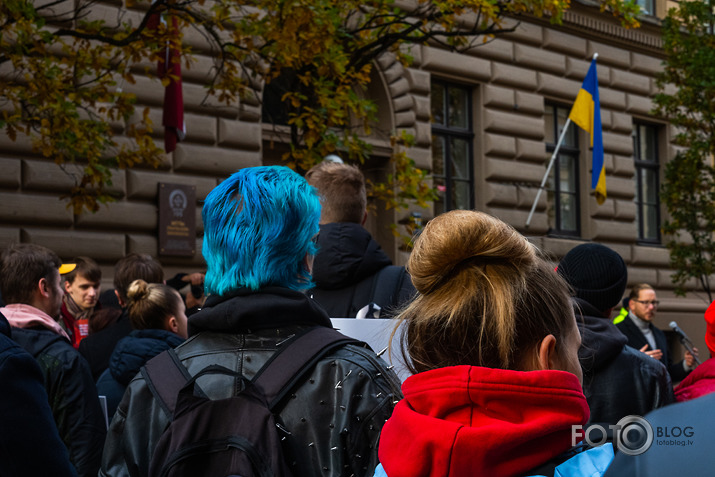 pret sabiedriskās ēdināšanas pakalpojumu iznīdēšanu