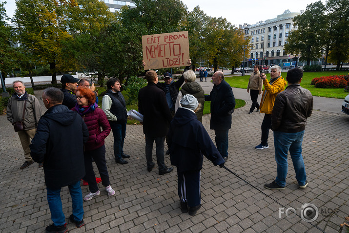 iestāšanās pret nu jau nokoptā de Tolli pieminekļa nokopšanu