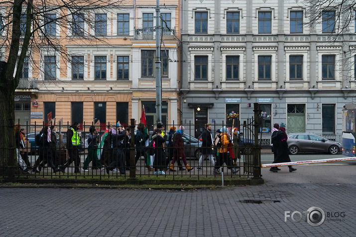 Pret U$raēlas Pales†īnas močīšanu, par U$raēlas - N€irosojuza līguma pārtraukšanu