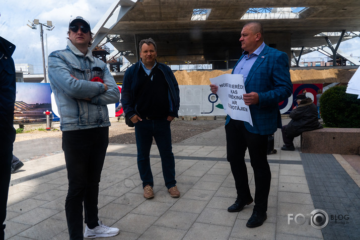 pie Satiksmes ministrijas