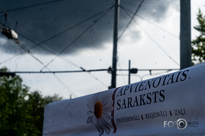 Apvieno†ais saraks†s tepat Juglā