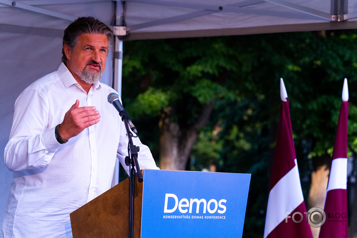 PRE† visu iespējamo brīvību ierobežošanu